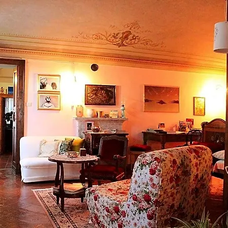 Couette-café Le Lune Roppolo