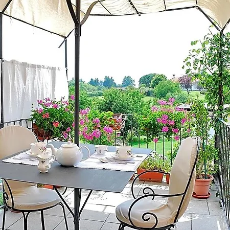 Couette-café Le Lune 3*