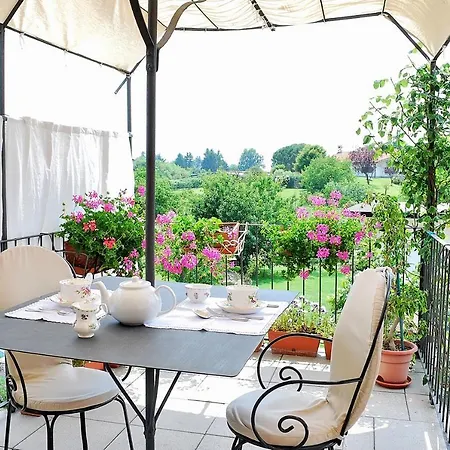 Le Lune فندق مبيت وإفطار