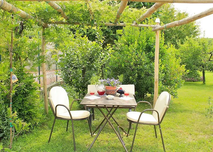 Oda ve Kahvaltı Le Lune Roppolo